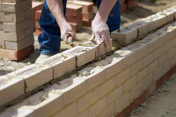 Best Custom Concrete Contractor  in Sardis, MS